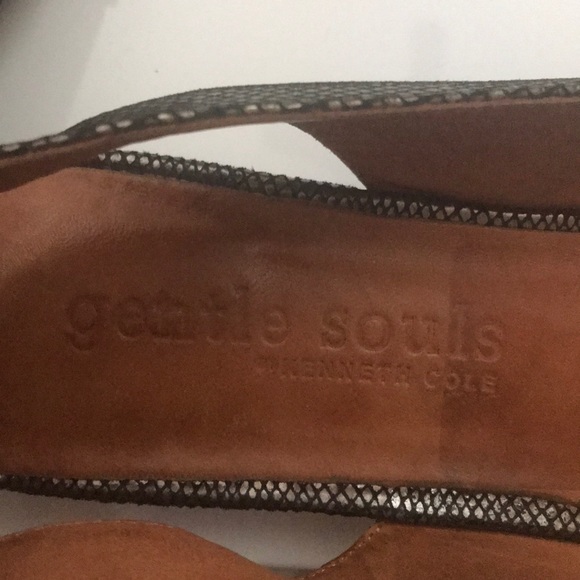 Gentle Souls by Kenneth Cole - Picture 7 of 8